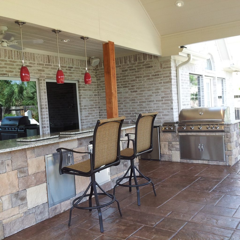 Company to build an Outdoor kitchen - Texas